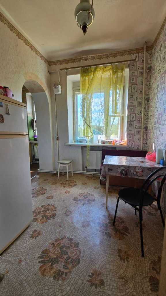 Продажа 3-комнатной квартиры 67.8 м²