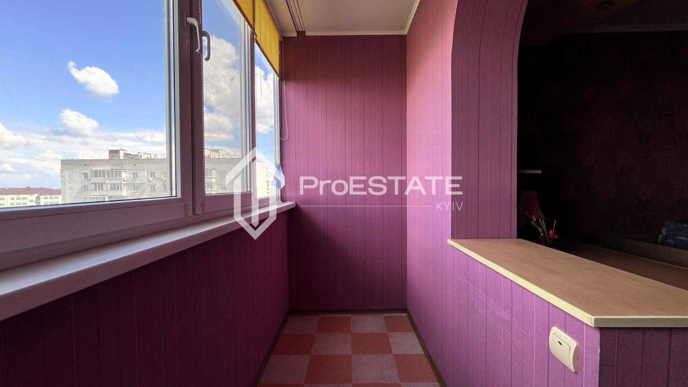 Продажа 3-комнатной квартиры 70.5 м², Головатого ул., 8
