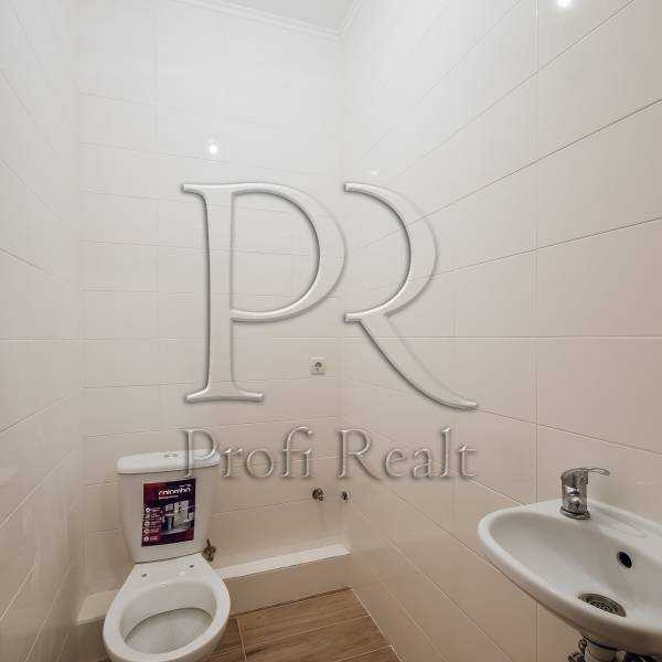 Продажа 2-комнатной квартиры 68 м², Краковская ул., 27