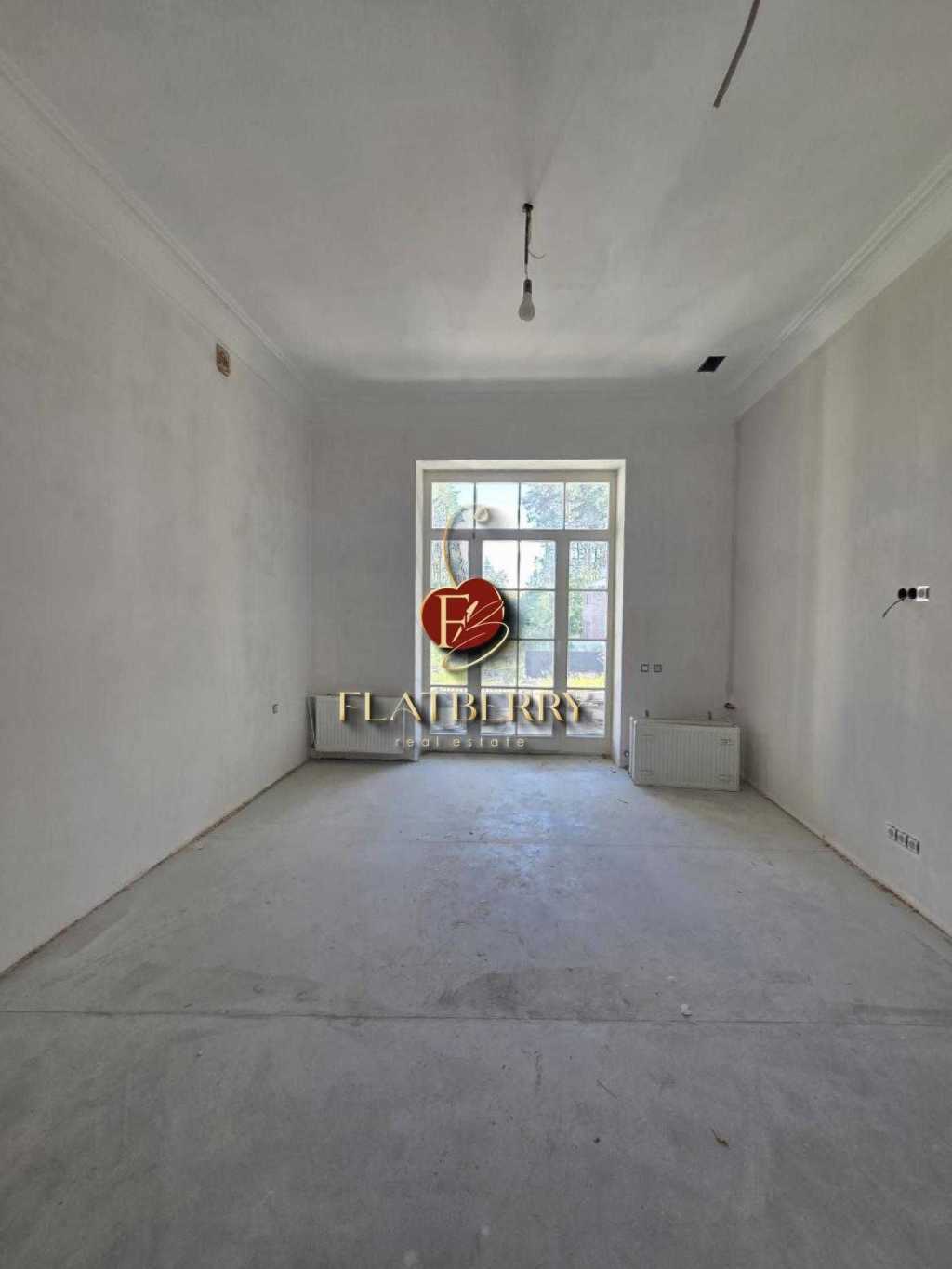 Продаж будинку 658 м², Прорізна вул., 1-3/5