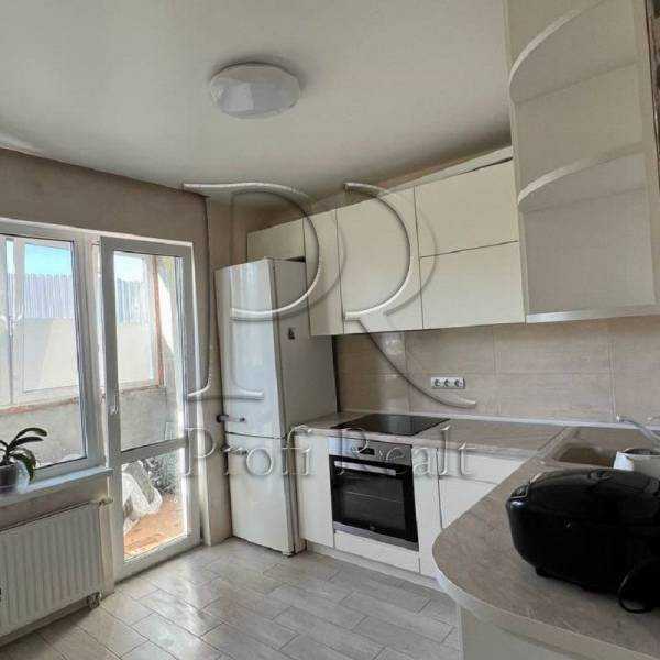 Продажа 1-комнатной квартиры 37 м², Стеценко ул., 75Г