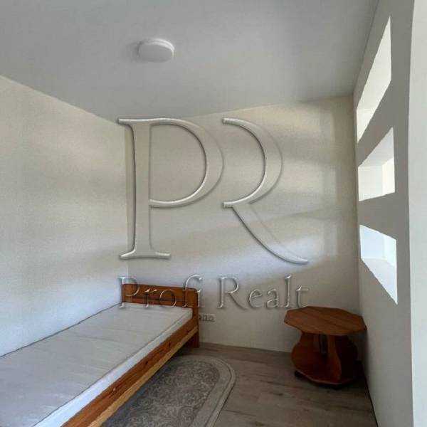 Продажа 1-комнатной квартиры 37 м², Стеценко ул., 75Г
