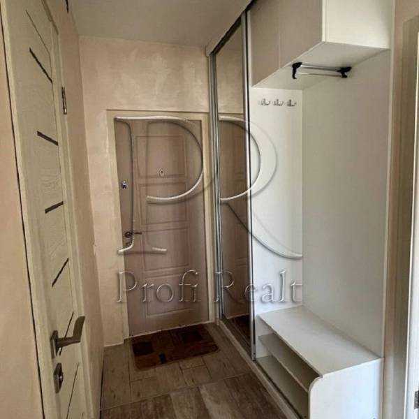 Продажа 1-комнатной квартиры 37 м², Стеценко ул., 75Г