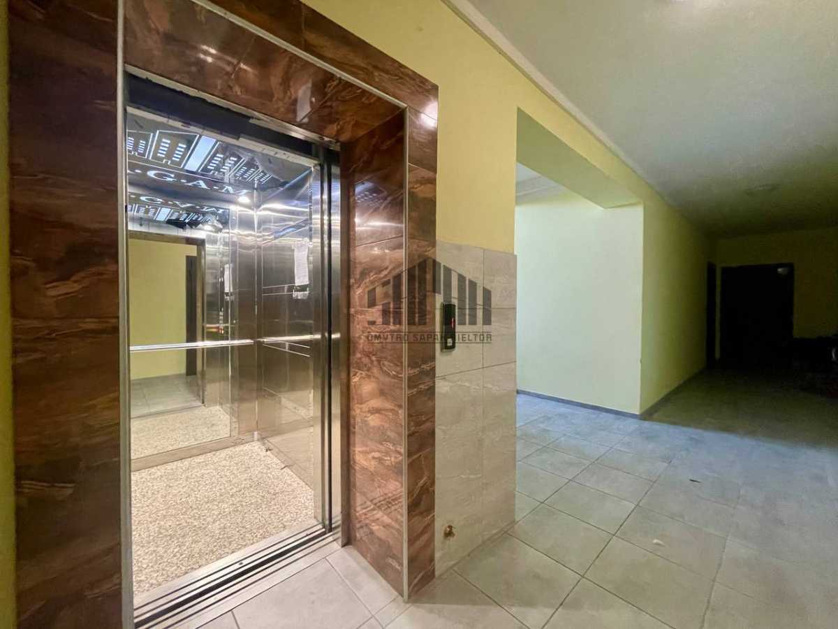Продаж 2-кімнатної квартири 69.5 м², Бакинская, 1В
