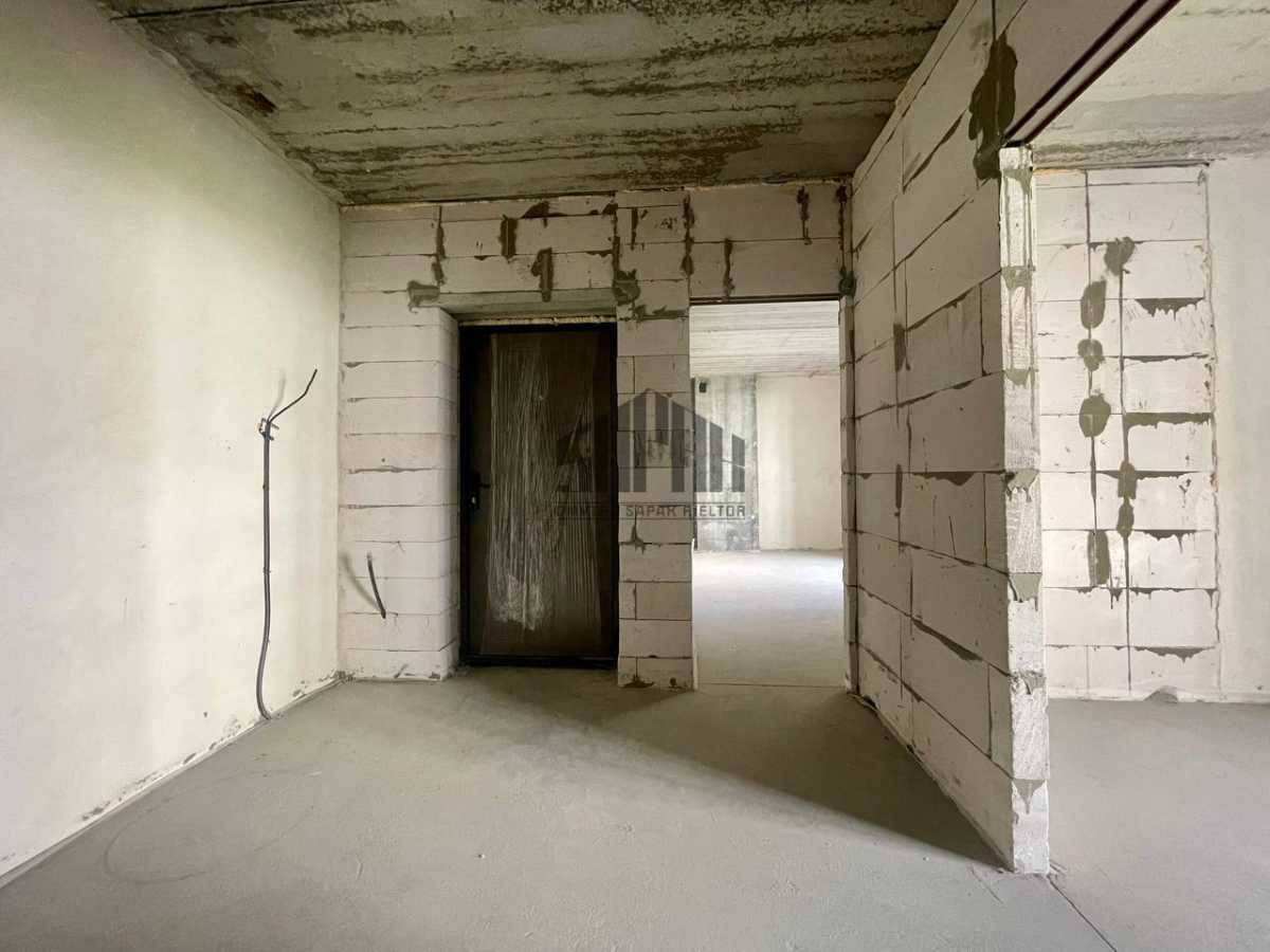 Продаж 2-кімнатної квартири 69.5 м², Бакинская, 1В