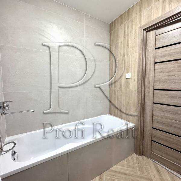 Продажа 1-комнатной квартиры 37 м², Одесское шоссе, 18
