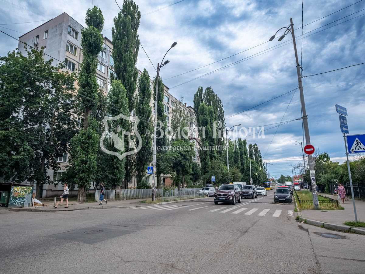 Продаж 2-кімнатної квартири 45.6 м², Тулузи вул., 2/58