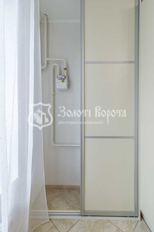 Продажа 1-комнатной квартиры 30.5 м², Соборная ул., 103/16