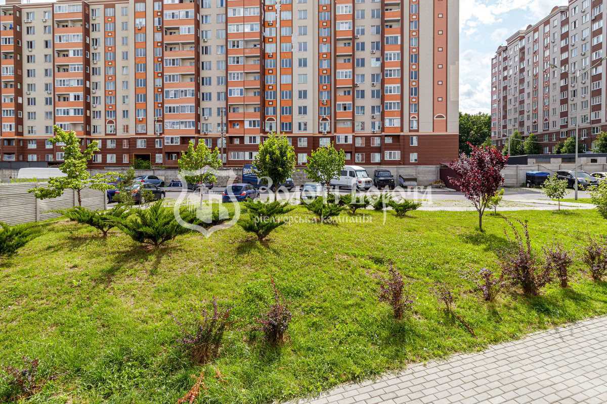 Продажа 1-комнатной квартиры 30.5 м², Соборная ул., 103/16