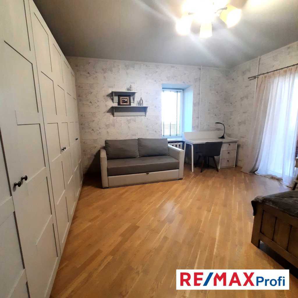 Аренда 3-комнатной квартиры 135 м², Героев Сталинграда просп., 22