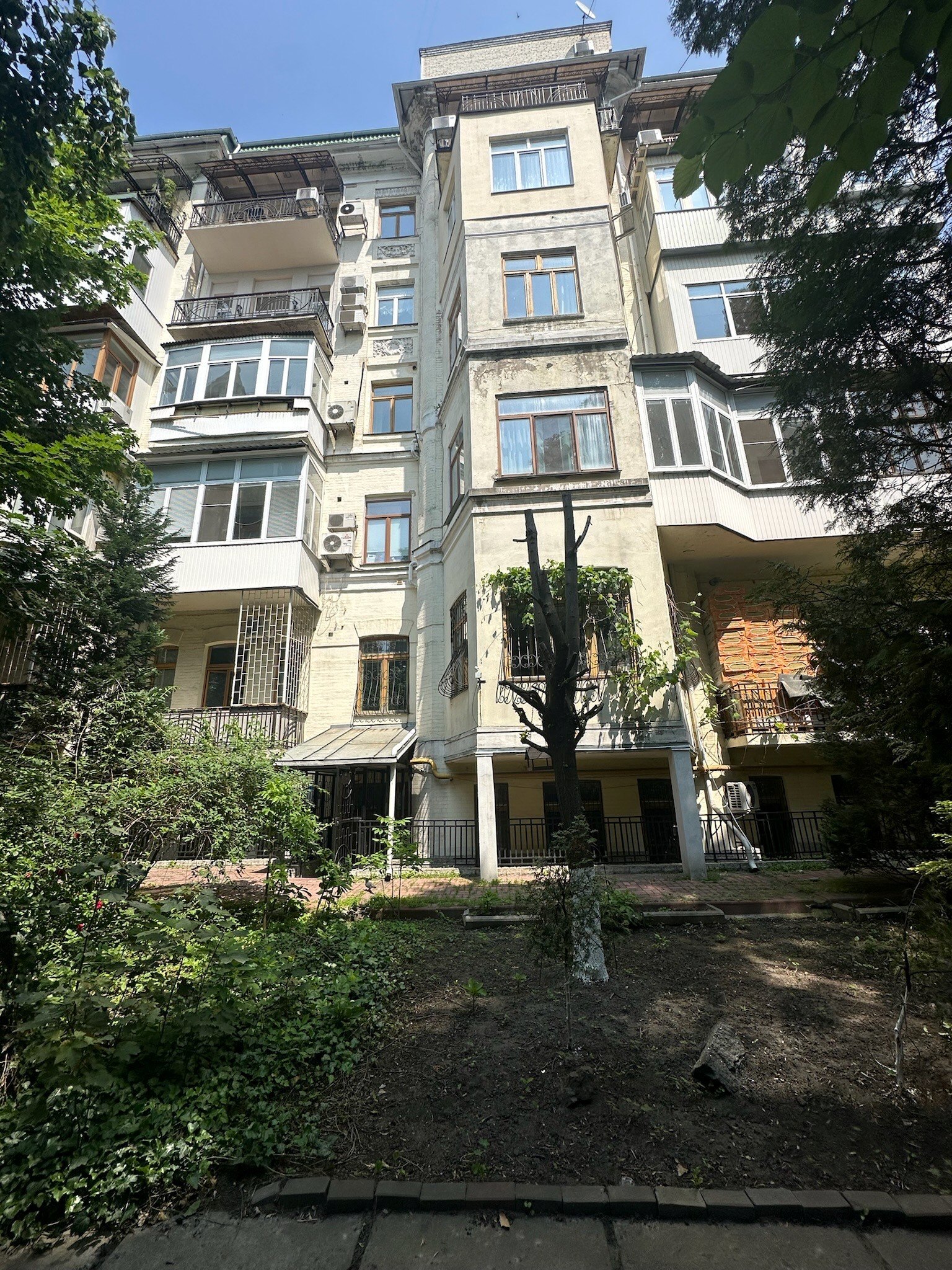 Продаж приміщення вільного призначення 209 м², Ярославів Вал вул., 17Б