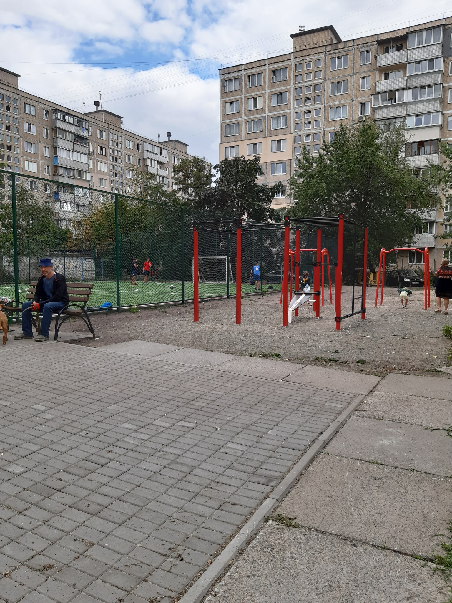 Аренда 3-комнатной квартиры 75 м², Романа Шухевича просп.