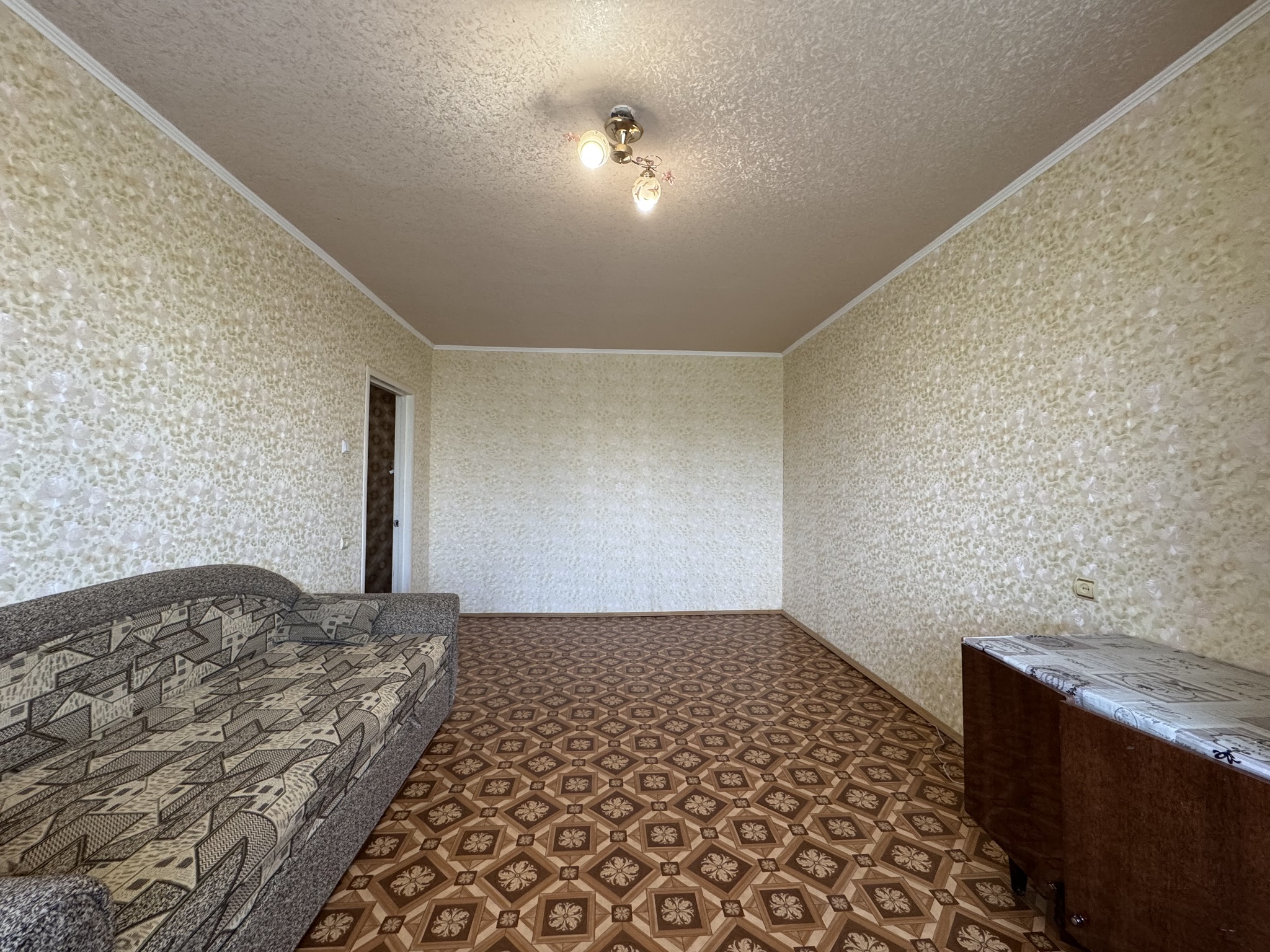 Продаж 2-кімнатної квартири 55 м², Бурштинова вул., 42