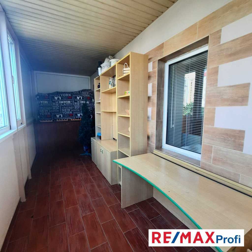 Оренда 3-кімнатної квартири 135 м², Героїв Сталінграда просп., 22
