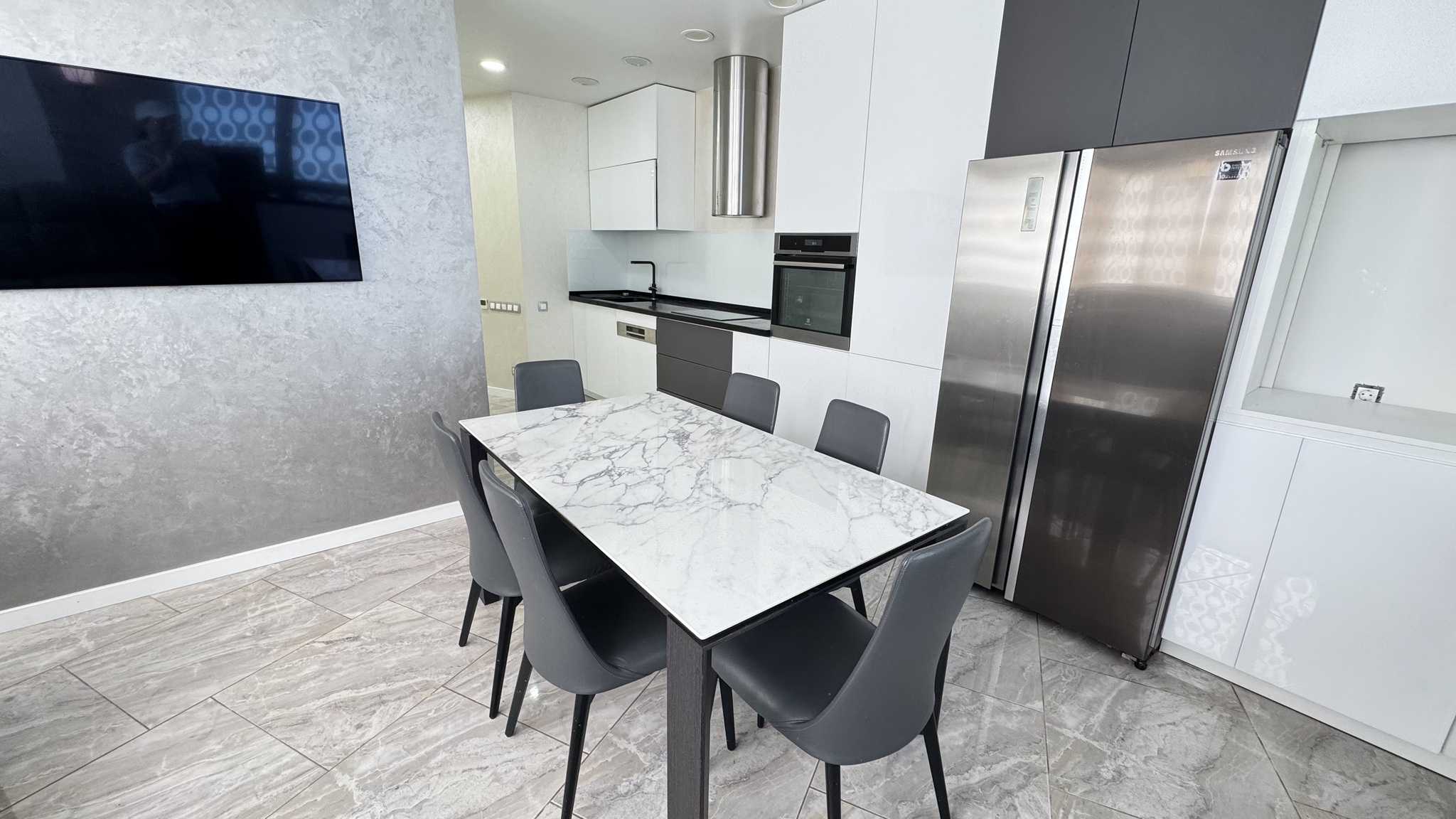 Продажа 2-комнатной квартиры 68 м²