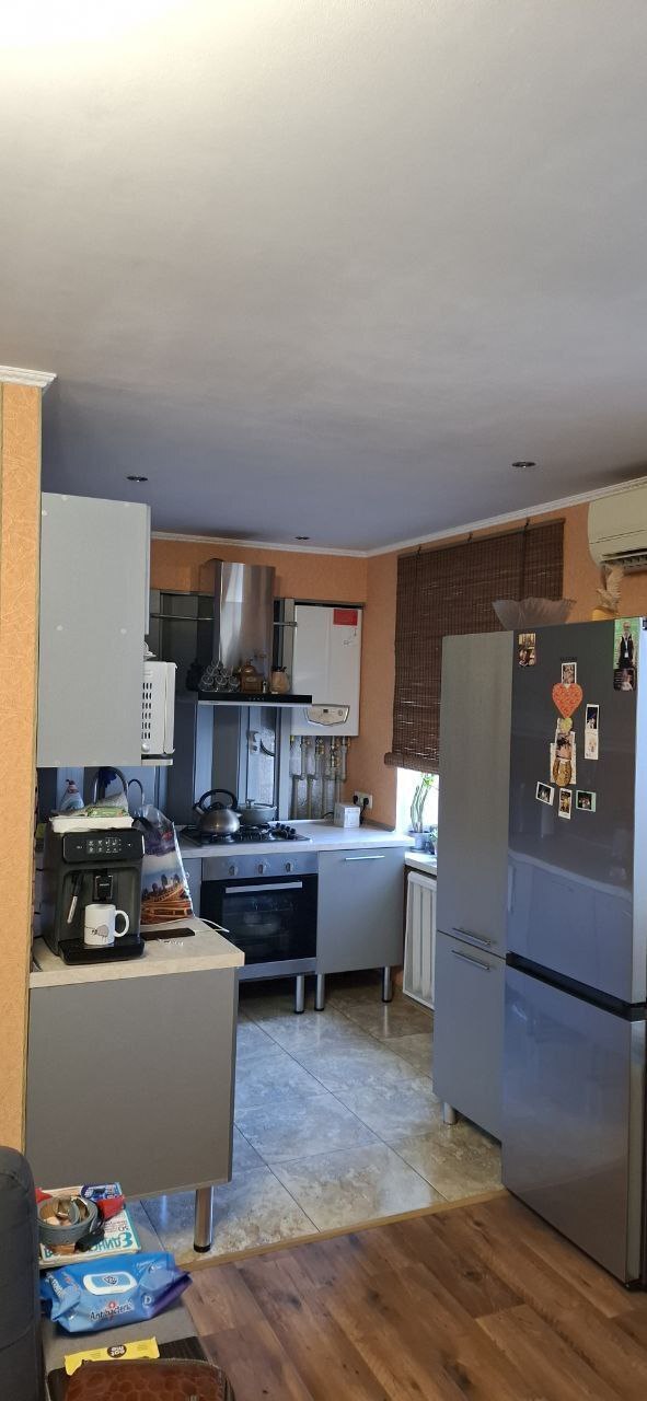 Продаж 4-кімнатної квартири 84 м²