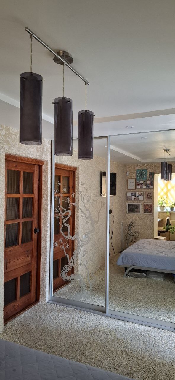 Продаж 4-кімнатної квартири 84 м²