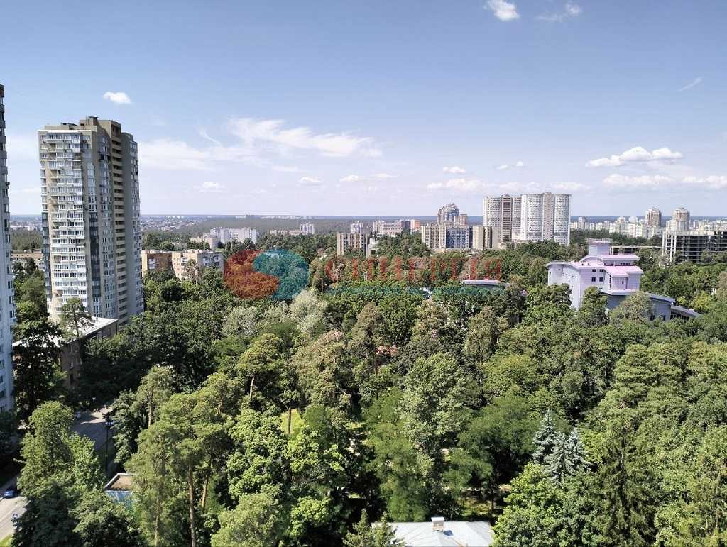 Продаж 4-кімнатної квартири 101.4 м², Івана Крамського вул., 9