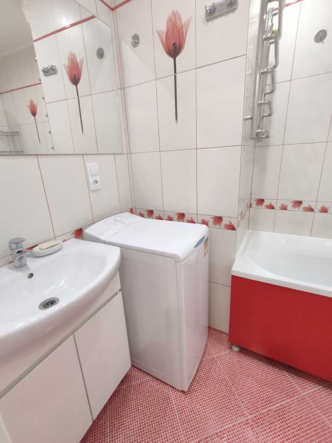 Оренда 2-кімнатної квартири 45 м², Джона Маккейна вул., 9