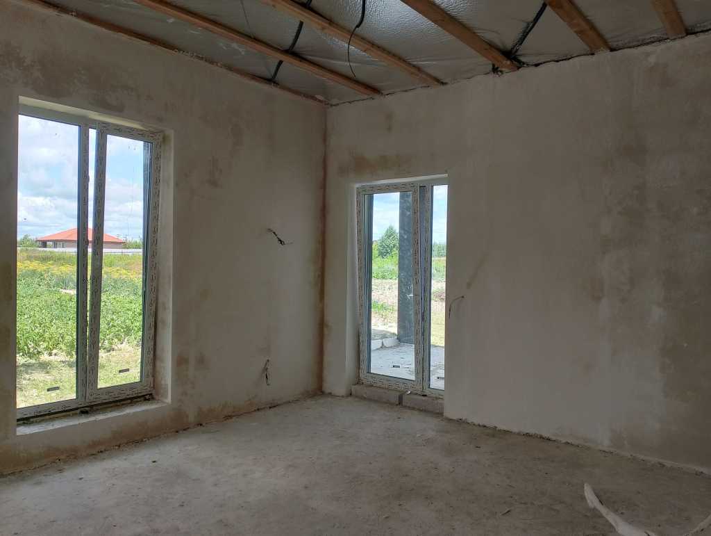 Продаж будинку 90 м², Короленка