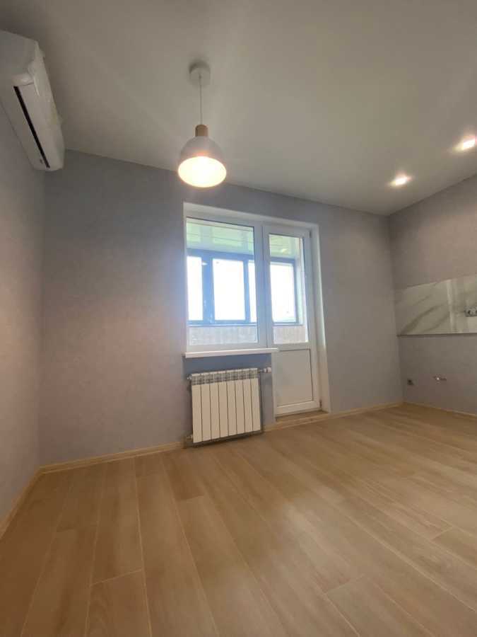 Продаж 2-кімнатної квартири 66 м², Михайла Максимовича вул., 9В