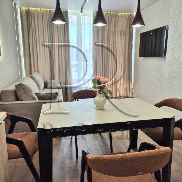 Продажа 1-комнатной квартиры 74 м², Родини Крістерів вулиця, 14