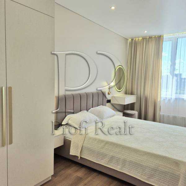 Продажа 1-комнатной квартиры 74 м², Родини Крістерів вулиця, 14