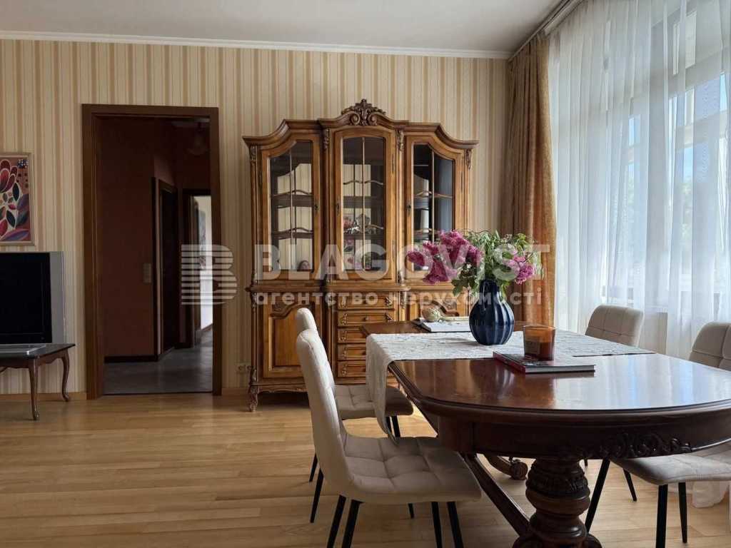 Оренда 4-кімнатної квартири 160 м², Виноградний пров., 4