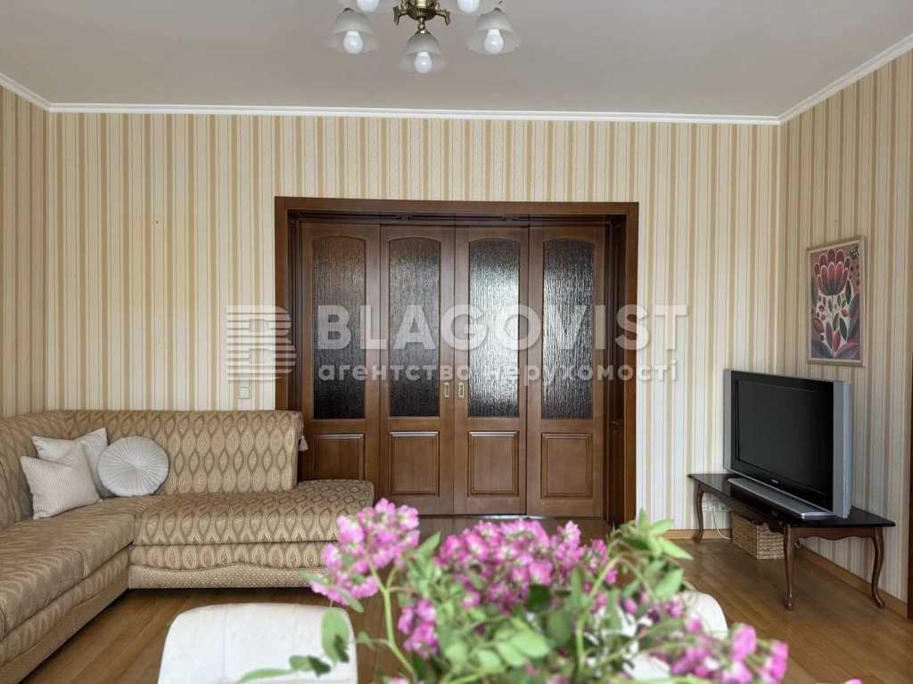 Оренда 4-кімнатної квартири 160 м², Виноградний пров., 4