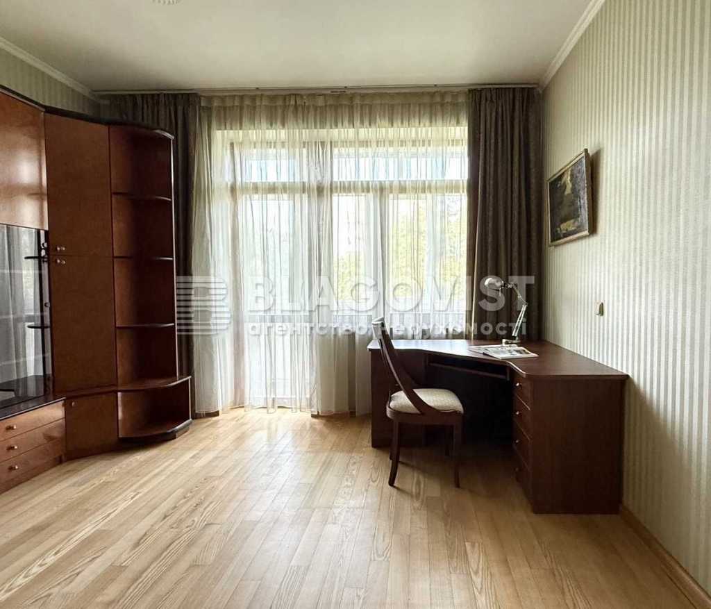 Оренда 4-кімнатної квартири 160 м², Виноградний пров., 4