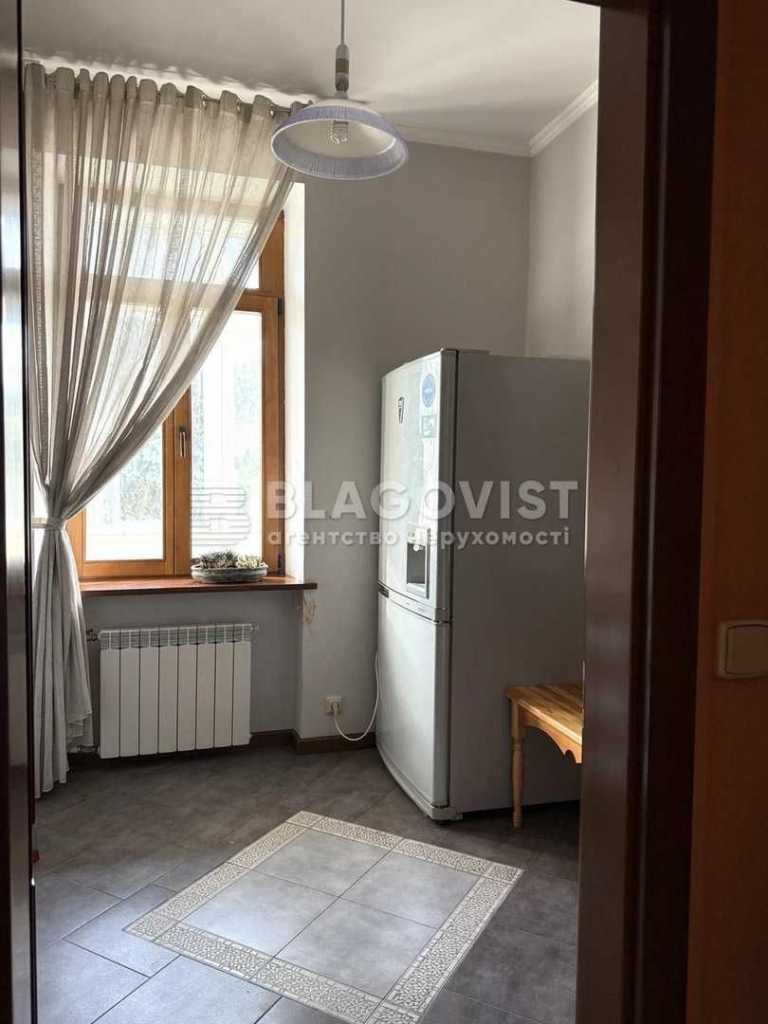 Оренда 4-кімнатної квартири 160 м², Виноградний пров., 4