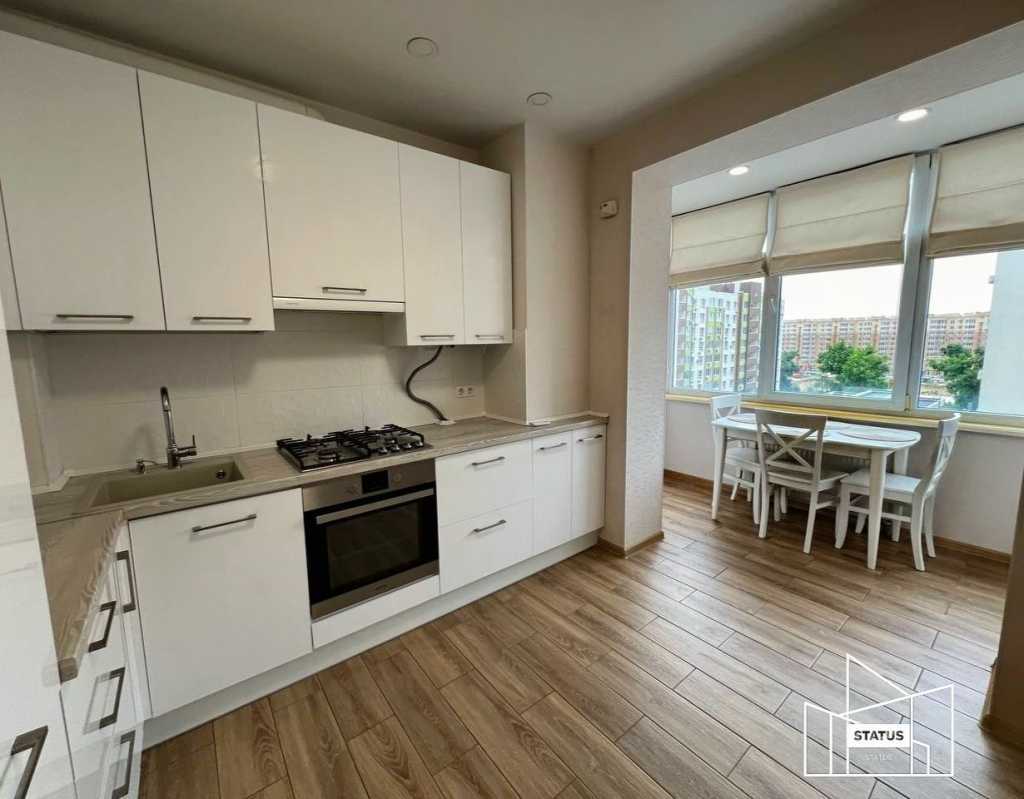 Продаж 2-кімнатної квартири 63 м², Академіка Шалімова вул., 65А
