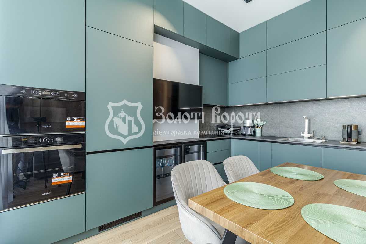 Продажа 2-комнатной квартиры 85 м², Каховская ул., 62