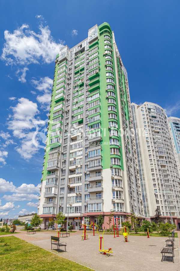Продажа 2-комнатной квартиры 85 м², Каховская ул., 62