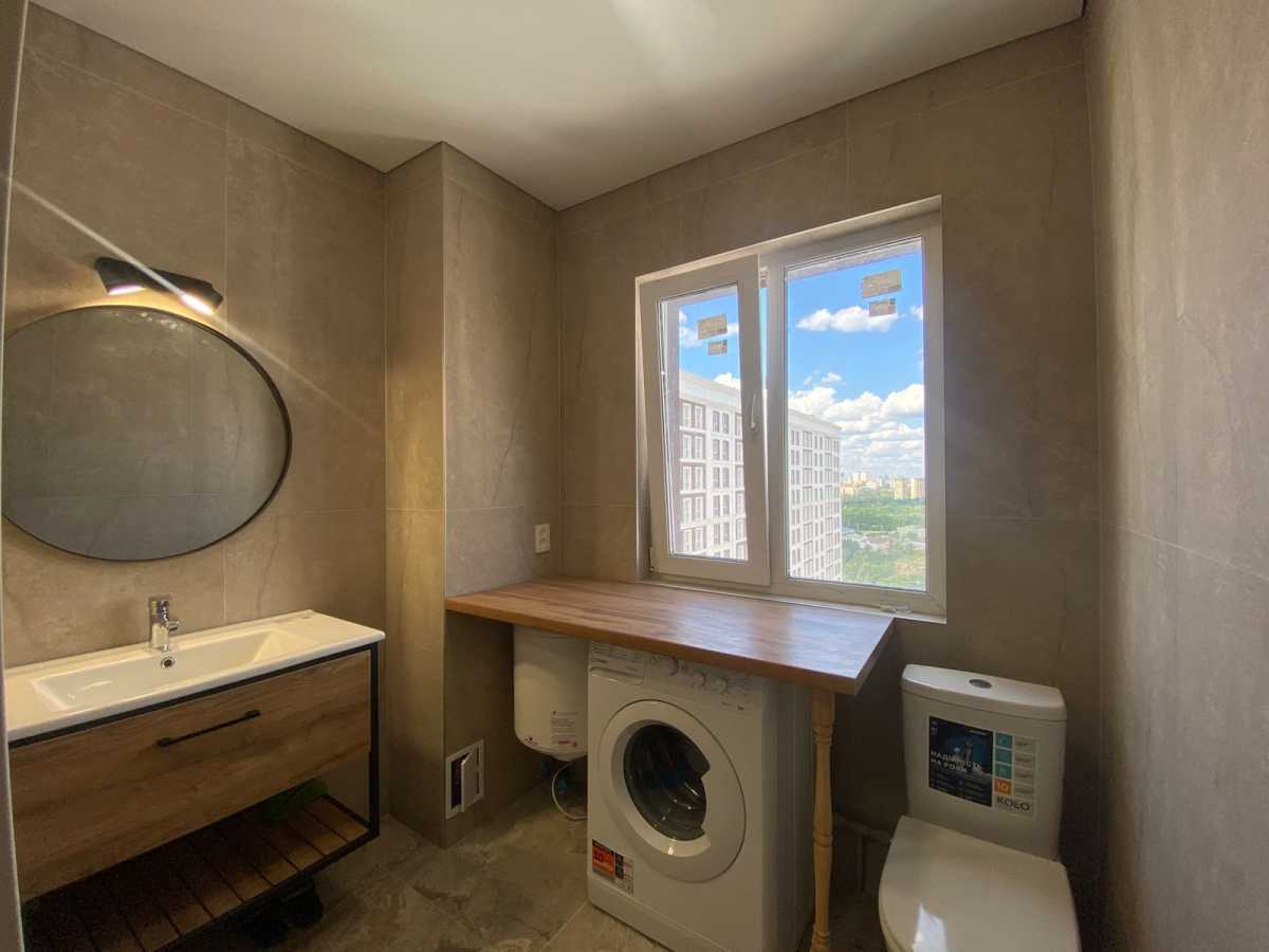 Продажа 1-комнатной квартиры 30 м², Михаила Максимовича ул., 24В
