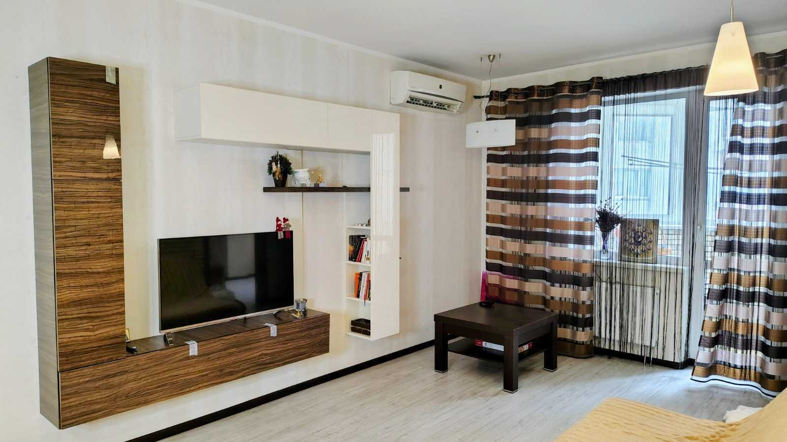 Аренда 3-комнатной квартиры 70 м², Михаила Донца ул., Драгоманова, 6/1