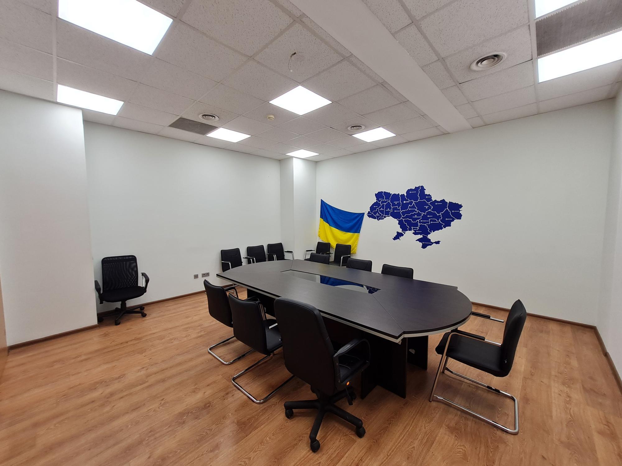 Оренда офісу 299 м², Іллінська вул., 8