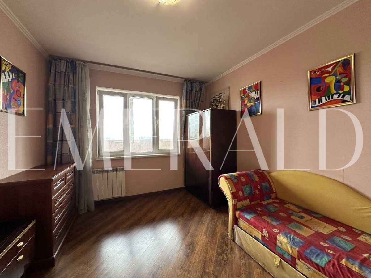 Продаж 2-кімнатної квартири 60.3 м², Архітектора Ніколаєва вул., 9А