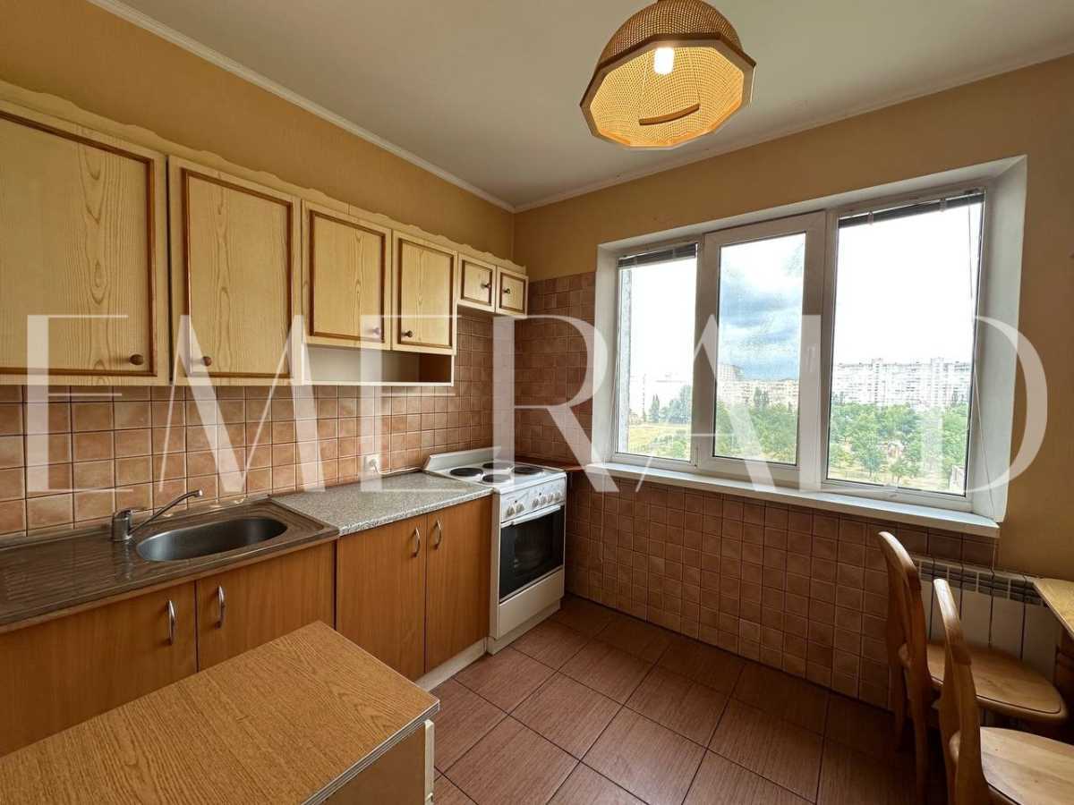 Продаж 2-кімнатної квартири 60.3 м², Архітектора Ніколаєва вул., 9А