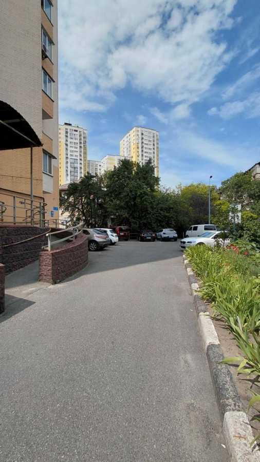 Продаж 2-кімнатної квартири 61 м², Вацлава Гавела бул., 7В