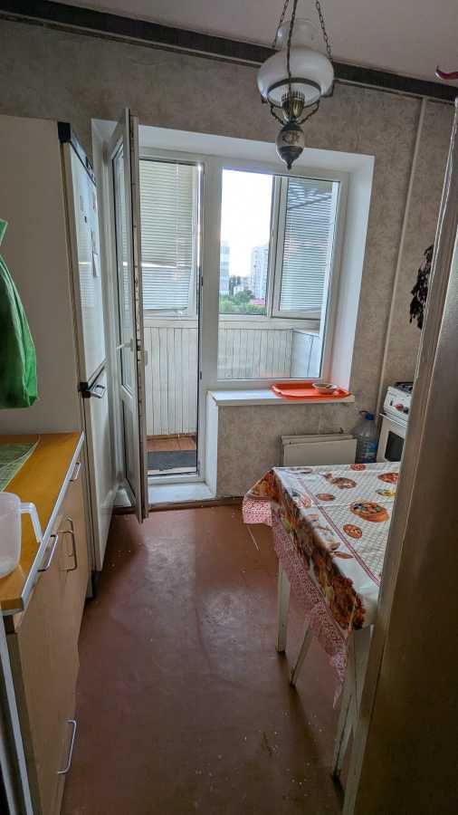 Продажа 1-комнатной квартиры 28 м², Лукьяновская ул., 11