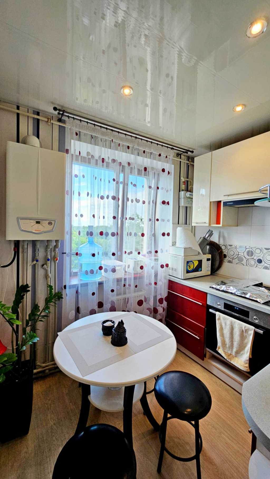 Продажа 3-комнатной квартиры 60 м², Тараса Шевченко ул., 53