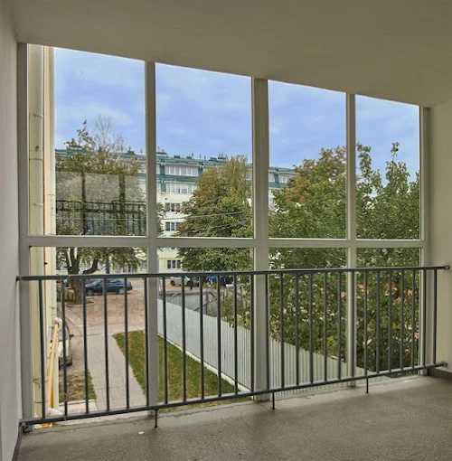 Продаж 1-кімнатної квартири 33.5 м², Комарова вул., 40Б/1