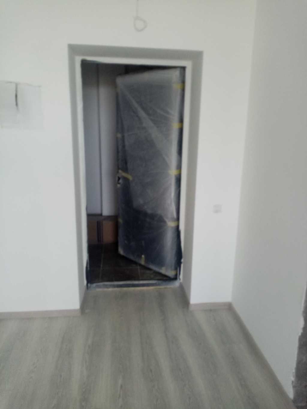 Продаж 1-кімнатної квартири 33.5 м², Комарова вул., 40Б/1