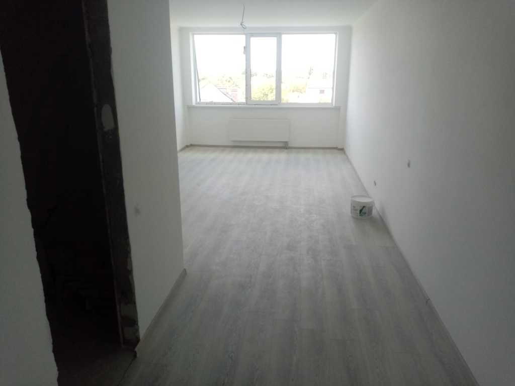 Продаж 1-кімнатної квартири 33.5 м², Комарова вул., 40Б/1