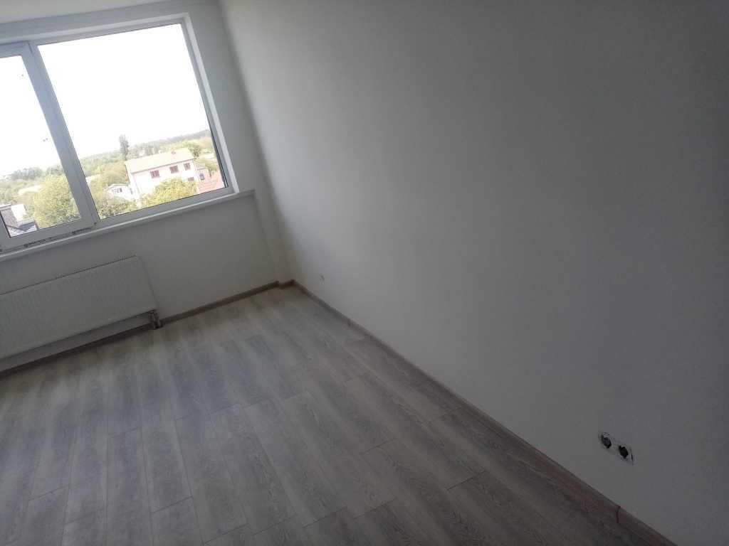 Продаж 1-кімнатної квартири 33.5 м², Комарова вул., 40Б/1