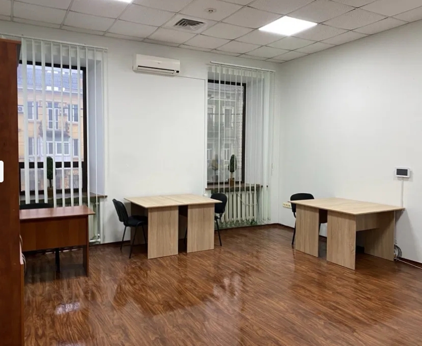 Аренда офиса 35 м², Тираспольская (Приморский) ул.