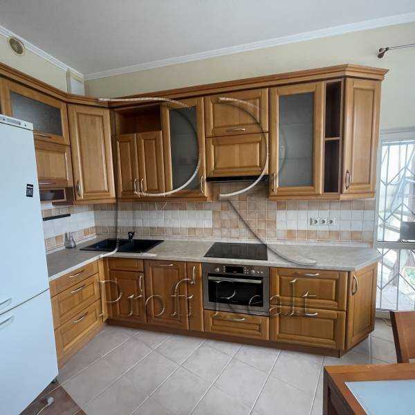 Продажа 1-комнатной квартиры 55 м², Евгения Коновальца ул., 36Б