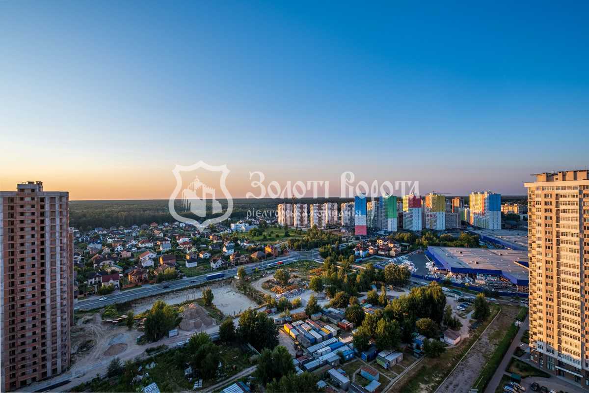 Продажа 3-комнатной квартиры 99.2 м², Соборная ул., 18