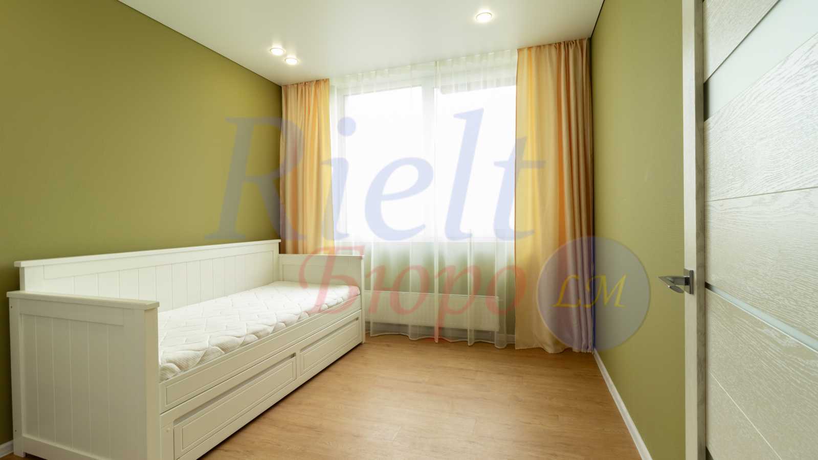 Оренда 3-кімнатної квартири 84 м², Олександра Олеся вул., 5А